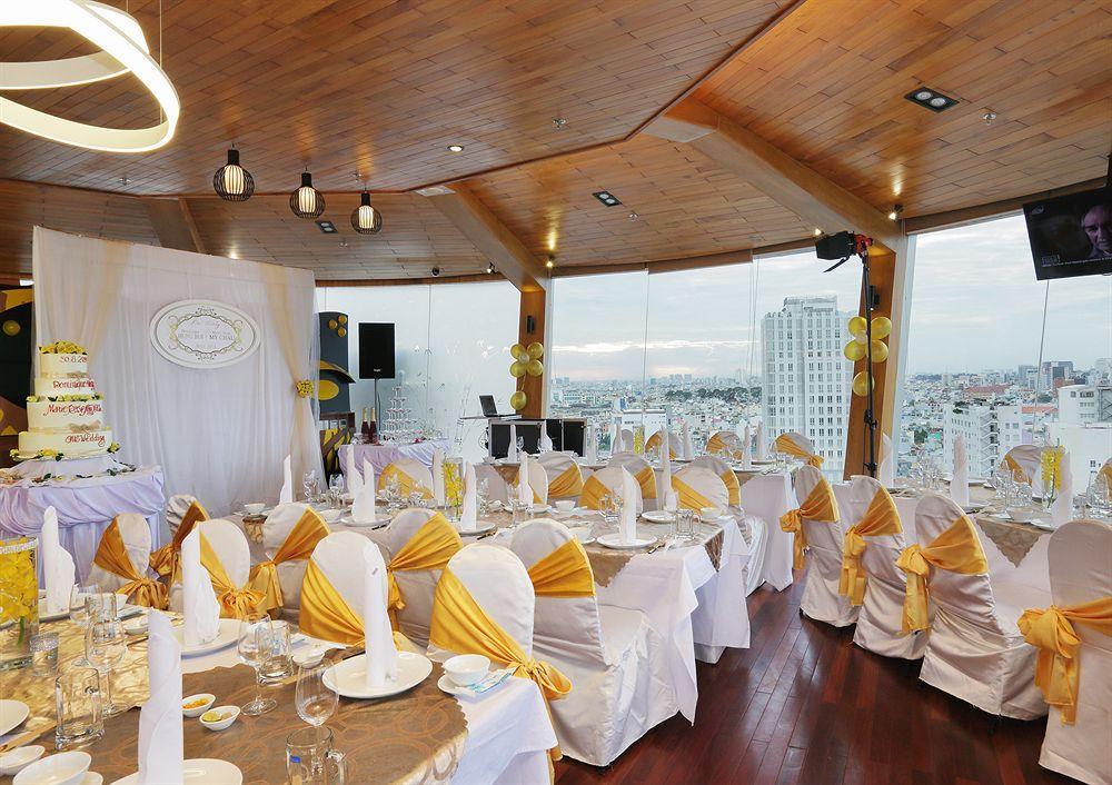 Cosmopolitan Hotel Ho Chi Minh Zewnętrze zdjęcie