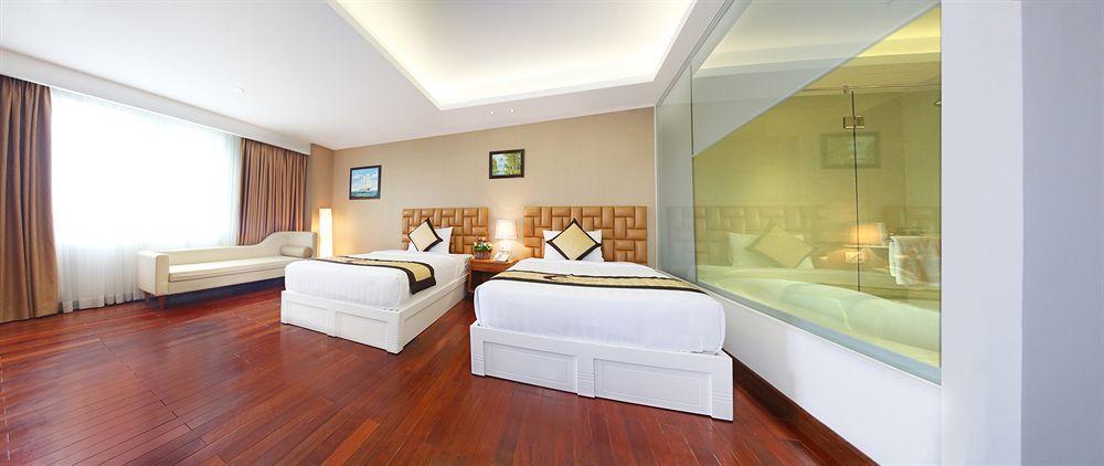 Cosmopolitan Hotel Ho Chi Minh Zewnętrze zdjęcie