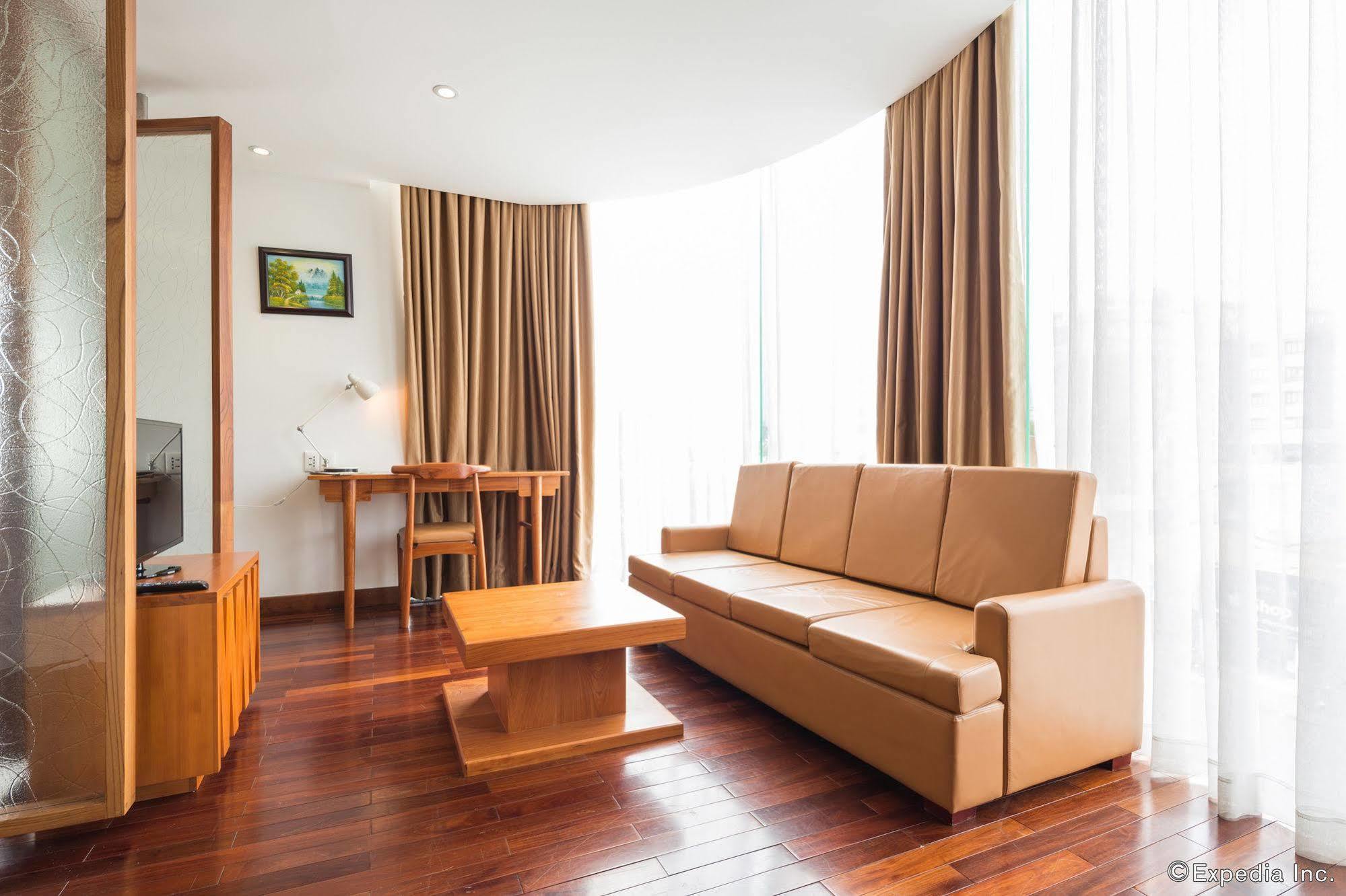 Cosmopolitan Hotel Ho Chi Minh Zewnętrze zdjęcie