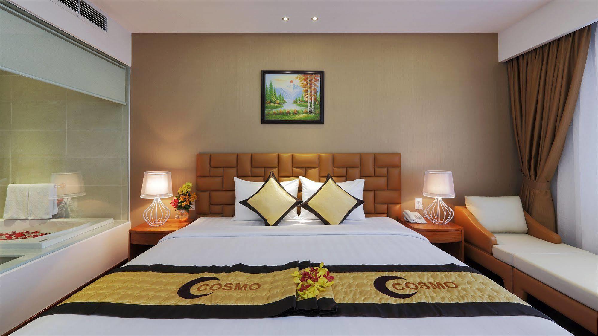 Cosmopolitan Hotel Ho Chi Minh Zewnętrze zdjęcie